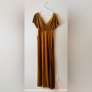 Jenny Yoo size 2 gold velvety full length gown with flutter sleeves